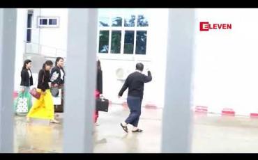 Embedded thumbnail for စွပ်စွဲခံရသူအောင်ကြီးနှင့် ကျောင်းကြီးကြပ်ရေးမှူး၏ သားနှစ်ဦးပါဓာတ်ပုံများကို ချပြပြီး ကျူးလွန်သူဟုဆိုသူကို Victoria က ရွေးပြထားသည့် ဗီဒီယိုဖိုင်ကို သက်သေအဖြစ် တရားရုံးသို့တင်သွင်း 