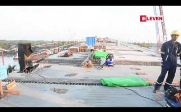 Embedded thumbnail for မြောင်းမြတံတားအသစ် သံပေါင်တင်မင်္ဂလာ နောက်ဆုံးအစိတ်အပိုင်းတပ်ဆင်ခြင်း အခမ်းအနား ပြုလုပ် 