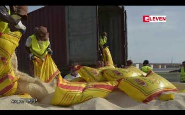 Embedded thumbnail for အိုင်ဗရီကို့စ်နိုင်ငံတွင် မြန်မာ့ဆန် အရည်အသွေး မမှီဟုဆိုကာ ဖျက်ဆီးခဲ့သောဖြစ်စဉ်ကို အသေးစိတ် စုံစမ်းဖော်ထုတ်သွားမည်ဟုမြန်မာနိုင်ငံဆန်စပါးအသင်းချုပ်တာဝန်ရှိသူများပြောကြား