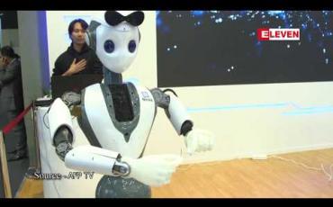 Embedded thumbnail for စပိန်တွင် 5G ကွန်ရက်မှ တစ်ဆင့် စက်ရုပ်ကို အဝေးမှ ထိန်းချုပ်ပြီး ခွဲစိတ်ကုသမှု အား သရုပ်ပြဆောင်ရွက်ခဲ့ 