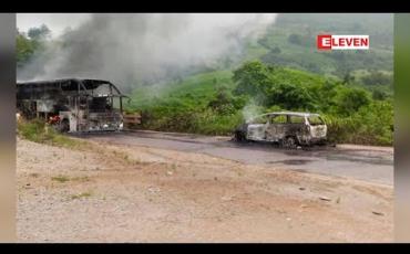 Embedded thumbnail for လားရှိုးနှင့် သိန္နီမြို့ကြား ယာဉ်လေးစီး မီးရှို့ခံရမှု ထပ်မံဖြစ်ပွား