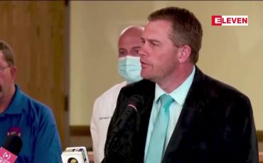 Embedded thumbnail for ဆယ်နှစ်ကျော်အရွယ် Grade 6th ကျောင်းသူက သေနတ်ကိုင်ပစ်ခတ်မှု ဖြစ်ပွား