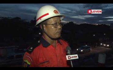 Embedded thumbnail for စစ်ကိုင်းမြို့အဝင် ရတနာပုံတံတားအတက်လမ်းဘေးရှိ လမ်းဖြတ်သန်းခကောက်ခံရေးဂိတ်အား ကျောက်တင်ဆောင်လာသည့် ဒိုင်နာယာဉ်တစ်စီးမှ ဝင်တိုက်မှုဖြစ်ပွားခဲ့ပြီး သုံးဦးဒဏ်ရာရရှိ