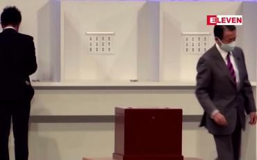 Embedded thumbnail for ဂျပန်အာဏာရပါတီ ခေါင်းဆောင်ရွေးချယ်ပွဲတွင် နိုင်ငံခြားရေးဝန်ကြီးဟောင်း ခိရှိဒ အနိုင်ရရှိခဲ့ပြီး ဝန်ကြီးချုပ်သစ် ဖြစ်လာမည်