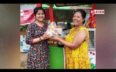 Embedded thumbnail for “ ညီမလေး ခိုင်နှင်းဝေ က နွေးနွေးထွေးထွေး နဲ ့ဖက်လိုက်တဲ့ အချိန်မှာ ရင်ထဲ မှာ အရမ်းကို ဝမ်းနည်းသွားတယ်။ သူလာပေးတဲ့ surprise လက်ဆောင်က တစ်ဘဝ လုံးနဲ ့ဆိုင်တဲ့လက်ဆောင်ဖြစ်နေလို ့အရမ်းကို ဝမ်းသာခဲ့ရတယ်” ဆိုတဲ့ ဇာတ်ပို ့သရုပ်ဆောင် မနွယ်နီ