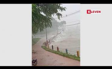Embedded thumbnail for မြိတ်နှင့်ကော့သောင်းခရိုင်အတွင်းမိုး သက်လေပြင်းများကျရောက်ခြင်းနှင့်ပင်လယ် ပြင်အတွင်းလှိုင်းလေပြင်းထန်နေခြင်းကြောင့် နေအိမ်ပြိုလဲခြင်းများဖြစ်ပေါ်နေပြီး ခရီးသည်တင်လှေများရပ်နားထားရန် သက်ဆိုင်ရာမှ ညွှန်ကြားချက် ထုတ်ပြန်