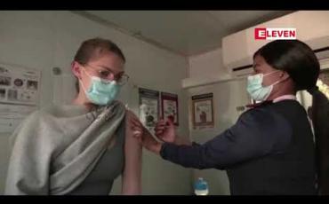 Embedded thumbnail for တောင်အာဖရိကတွင် ဗီဇပြောင်း ကိုရိုနာဗိုင်းရပ်စ်ပိုးသစ် တစ်မျိုးကို လေ့လာ စောင့်ကြည့်နေ