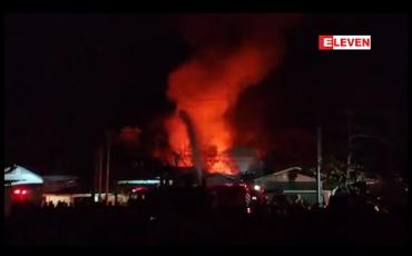 Embedded thumbnail for ပုသိမ်မြို့ ကင်မလင်းကျွန်းအနီးရှိ လောင်စာဆီသိုလောင်ရုံများရှိသော ဆီဇုံ၌ မီးလောင်ကျွမ်းမှုဖြစ်ပွား 