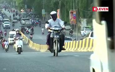 Embedded thumbnail for ကိုဗစ်လူနာများ နေအိမ်တွင် ကုသမှုခံယူနိုင်အောင် စီစဉ်ပေးရန် ကမေ ္ဘာဒီးယား ဝန်ကြီးချုပ်ညွှန်ကြား