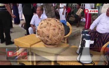 Embedded thumbnail for တရားဝင်ရွေးကောက်ခံ မဟုတ်သော မြန်မာနိုင်ငံရိုးရာ ခြင်းလုံးအဖွဲ့ချုပ် ဖျက်သိမ်းပေးရေး မန္တလေးမြို့တွင် ဆန္ဒထုတ်ဖော်မှု ပြုလုပ် 