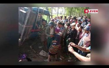 Embedded thumbnail for ပုသိမ်-မုံရွာကားလမ်း၌ သစ်ကားတစ်စီး တိမ်းမှောက်မှုဖြစ်ပွားခဲ့ပြီး နှစ်ဦးသေဆုံး ခြောက်ဦးဒဏ်ရာရ