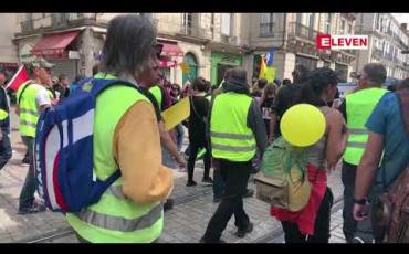 Embedded thumbnail for ပြင်သစ်နိုင်ငံတွင် အစိုးရဆန့်ကျင်လှုပ်ရှားမှုဖြစ်သည့် ၂၃ ကြိမ်မြောက် Yellow Vest ဆန္ဒပြပွဲအတွင်း ရဲတပ်ဖွဲ့နှင့် ရုန်းရင်းဆန်ခတ်ဖြစ်ပွားမှုကြောင့် ဆန္ဒပြသူ ၂၀၀ ကျော် ဖမ်းဆီးခံခဲ့ရ