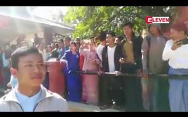 Embedded thumbnail for သတင်းထောက်တွေကို ရိုက်ဖို့ ရတနာပုံတက္ကသိုလ် ဌာနမှူး ဒေါက်တာခင်သက်ကျော်၏ ပြောဆိုမှုမှာ သတင်းသမားများအပေါ် ခြိမ်းခြောက်ရာရောက်တာကြောင့် ရှေ့နေ၊သတင်းမီဒီယာကောင်စီဝင်တွေနဲ့ သတင်းနယ်ပယ်အသီးသီးက ကန့်ကွက်ရှုတ်ချ 
