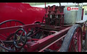 Embedded thumbnail for နှစ်ပေါင်း ၁ဝဝကျော်သက်တမ်းရှိ ရှေးဟောင်းမီးသတ်ယာဉ်များ၊ မီးသတ်ပစ္စည်းကိရိယာများကို လာရောက်အပ်နှံကြရန မီးသတ်တပ်ဖွဲ့က ညွှန်ကြားထာပြီး ပြတိုက်တွင် မော်ကွန်းတင်ထားရှိမည် (ရုပ်သံ)