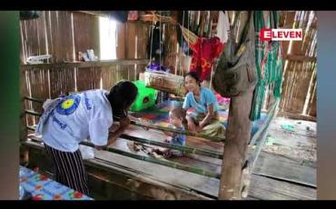 Embedded thumbnail for ကရင်ပြည်နယ်သံတောင်ကြီးမြို့နယ်အတွင်းရှိ ကယန်းလူမျိုးများနေထိုင်သည့်ကျေးရွာများသို့ မဲဆွယ် စည်းရုံးရေးသွားရာတွင် အခက်အခဲများကြုံတွေ့နေဟုသိရ