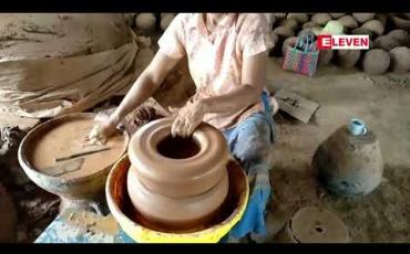 Embedded thumbnail for ရွှေဘိုခရိုင်အတွင်းရှိ စဥ့်လုပ်ငန်းကျေးရွာငါးရွာစုပေါင်းပြီး ခရီးသွားလုပ်ငန်းမှ ဝင်ငွေရရှိရန် ကော်မတီဖွဲ့စည်း လုပ်ဆောင်နေ 