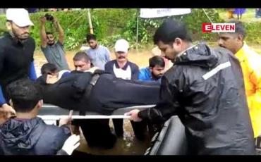 Embedded thumbnail for လူ ၁၄၀ ကျော်သေဆုံး ခဲ့သည့် အိန္ဒိယ ရေကြီးမှုကြီး