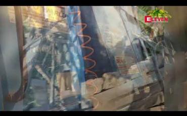 Embedded thumbnail for ဘိုကလေး -ကဒုံကနိ လမ်းမကြီးပေါ်ရှိ သိုင်းချောင်းတံတား (၁) မော်တော်ယာဉ်တစ်စင်းဖြတ်သန်းစဉ် ကျိုးကျ သွားမှုကြောင့် လမ်းပန်းဆက်သွယ်မှုများ ပြတ်တောက် 