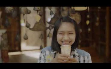 Embedded thumbnail for အကယ်ဒမီနဲ ့ပတ်သက်လို ့ ရုပ်ရှင်ကြည့်ပရိသတ်တွေရဲ ့ရင်ထဲမှာရှိနေတဲ့အရာနဲ ့တိုက်ဆိုင်မှုတွေရှိပါစေလို ့ ဆုတောငး်ပေးခဲ့တဲ့ သရုပ်ဆောင် ဒေါင်