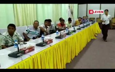 Embedded thumbnail for ရေနံစိမ်းသယ်ယူရာတွင် ဥပဒေနှင့်ညီသည့်ယာဉ်များကို ပြောင်းသုံးရန် တိုင်းဝန်ကြီးချုပ်တိုက်တွန်း