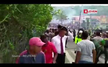 Embedded thumbnail for အင်ဒိုနီးရှားနိုင်ငံပါပူအာပြည်နယ်တွင် ဆူပူအုံကြွမှုများ ဖြစ်ပွားပြီး ဒေသခံထောင်နှင့်ချီပြီးထွက်ပြေး
