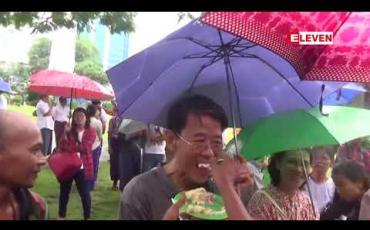 Embedded thumbnail for နိုင်ငံတော်၏အတိုင်ပင်ခံပုဂ္ဂိုလ် ဒေါ်အောင်ဆန်းစုကြည် ၇၄ နှစ်ပြည့် မွေးနေ့ပွဲအခမ်းအနားကို နေပြည်တော် တွင် ပြုလုပ်ခဲ့ပြီး တိုင်းနှင့်ပြည်နယ်နေရာအများအပြားတွင်လည်း အထိမ်းအမှတ် သစ်ပင်စိုက်ပျိုးပွဲများ ပြုလုပ်