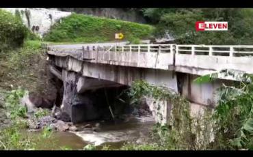 Embedded thumbnail for မိုင်းခွဲဖျက်ဆီးခံရသည့် ဂုတ်တွင်းတံတားအား ငါးရက်အတွင်းဆောက်လုပ်မည်ဟုဆောက်လုပ်ရေးဝန်ကြီးဌာနထုတ်ပြန်