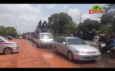 Embedded thumbnail for မဟာသြင်္ကန်အကြတ်နေ့  မော်လမြိုင်နှင့်  မုဒုံမြို့များတွင် ရေကစားသူများ ရေပက်ခံထွက်သူများ၊ စတုဒီသာကျွေးမွေးမှုများဖြင့် စည်ကားများပြား