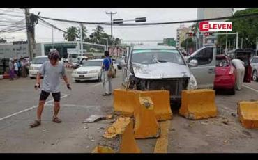 Embedded thumbnail for သင်္ဃန်းကျွန်းမြို့နယ်၊ ဝေဇယန္တာလမ်း နှင့် ရတနာလမ်းမီးပွိုင့်ထိပ်တွင် ယာဉ်လေးစီးတိုက်မှု ဖြစ်ခဲ့ပြီးငါးဦးဒဏ်ရာရ (ရုပ်သံ) 