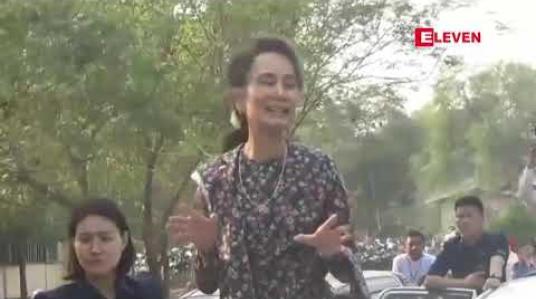 Embedded thumbnail for နိုင်ငံခြားရေးဝန်ကြီးဌာနရုံးတွင် အလုပ်လုပ်ရန် ကြိုးစားကြပါဟု မုံရွာတက္ကသိုလ် ကျောင်းသူကျောင်းသားများအား နိုင်ငံတော်၏ အတိုင်ပင်ခံပုဂ္ဂိုလ် ဒေါ်အောင်ဆန်းစုကြည် တိုက်တွန်း 