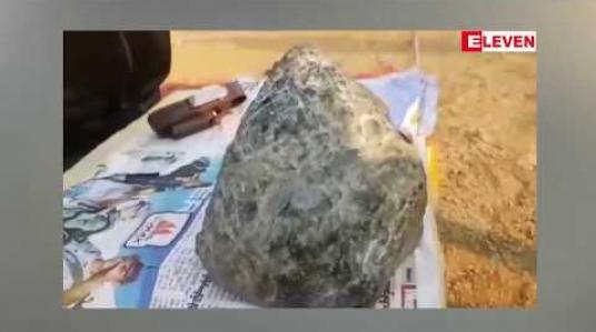 Embedded thumbnail for ခန္တီးမြို့တွင် ကျောက်မျက်ယာယီစျေးဖွင့်လှစ်သည်မှာ တစ်လနီးပါးကြာမြင့်လာပြီဖြစ်သော်လည်း လာရောက်ရောင်းချသူနည်းပါးနေ