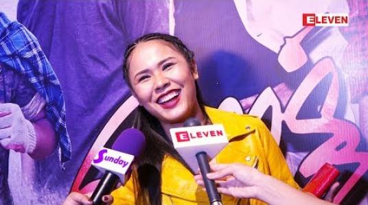 Embedded thumbnail for အခုတစ်လော အသဲကွဲနေတဲ့ အဆိုတော် မိုင်းမိုင်ဆိုင်း 