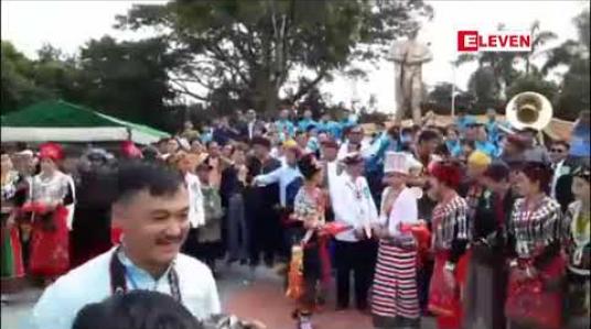 Embedded thumbnail for ပိဿာချိန် ၃၀၀ ခန့်ရှိပြီး ကျပ် ၂၆၅ သိန်းအသုံးပြုတည်ဆောက်ထားသော MMA ကစားသမားအောင်လအန်ဆန်၏ ကြေးရုပ်တုကို မြစ်ကြီးနားမြို့တွင်ထားရှိ