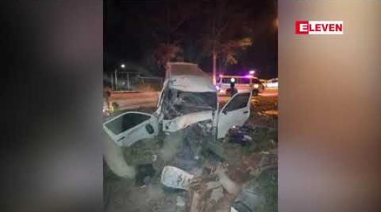 Embedded thumbnail for ဘန်ကောက်-မဲဆောက်လမ်းတွင်မြန်မာအလုပ်သမားများစီးနင်းလာသောကားတစ်စီးသစ်ပင်ဝင်တိုက်၊တစ်ဦးသေဆုံး ပြီး ၁ဝဦး ဒဏ်ရာရရှိ