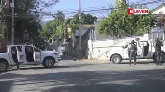 Embedded thumbnail for ဟေတီသမ္မတ လုပ်ကြံခံခဲ့ရပြီး ကြေးစားတိုက်ခိုက်ရေးသမားလေးဦးကို သုတ်သင်ခဲ့ပြီး နှစ်ဦးကို ဖမ်းမိ